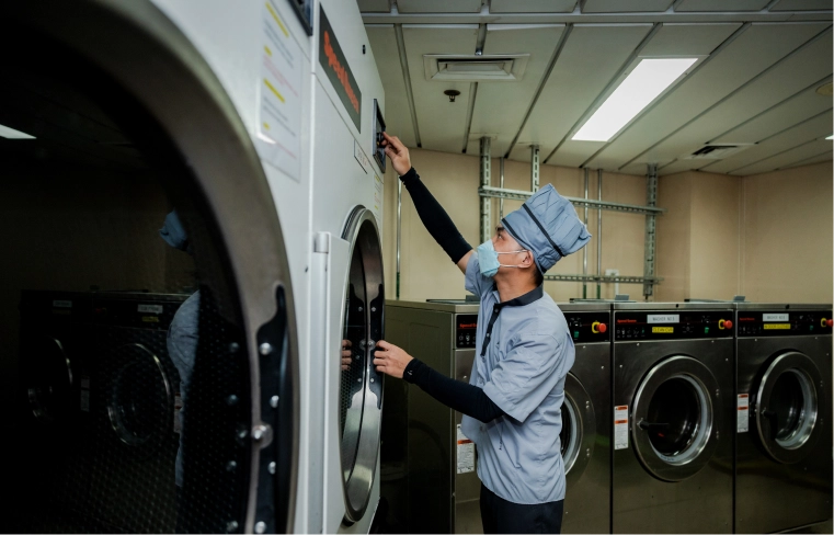 Dịch vụ đời sống trên công trình biển